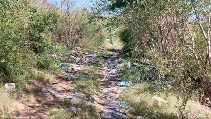 En Villa Huidobro, vecinos se convocan para erradicar microbasurales