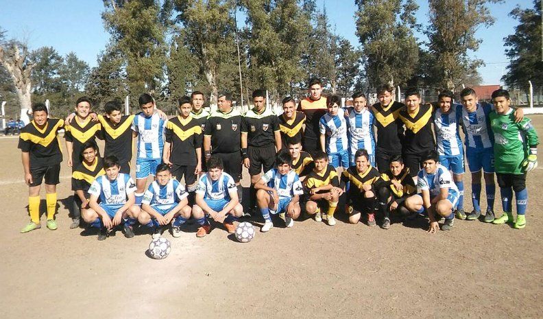 Los elencos de séptima división de Unión Social de Alto Alegre y Deportivo Silvio Pellico empataron sin abrir el marcador en el clásico.