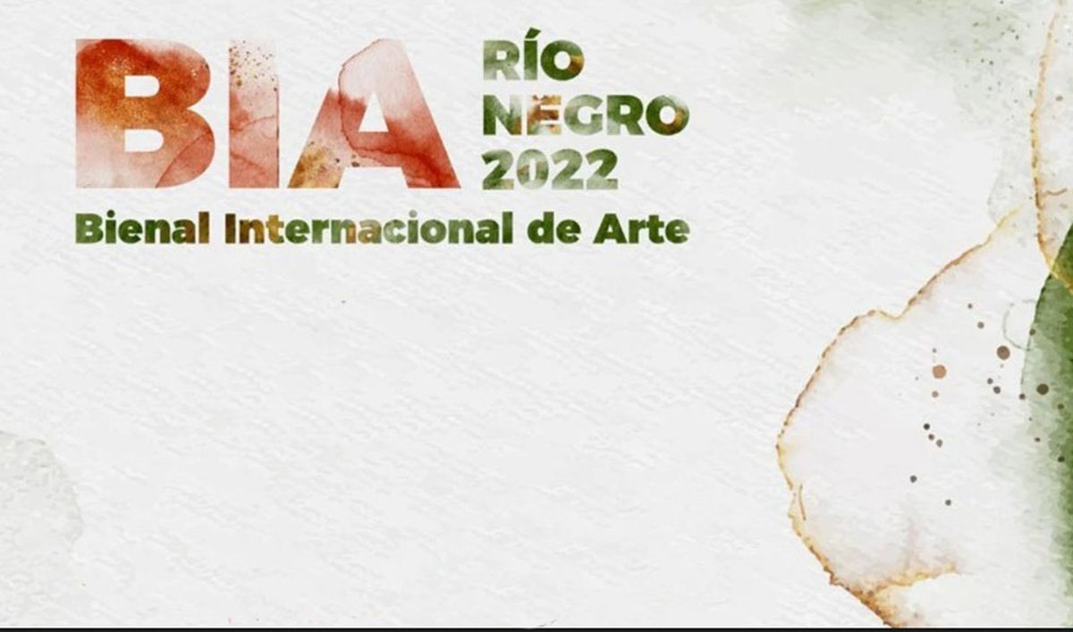 Docente de Humanas participó de la Bienal Internacional de Arte de Río Negro