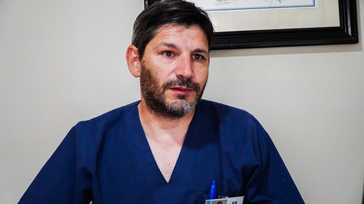 El Dr. Diego Debernardi es cirujano especialista en tórax.