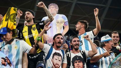 Locales otra vez