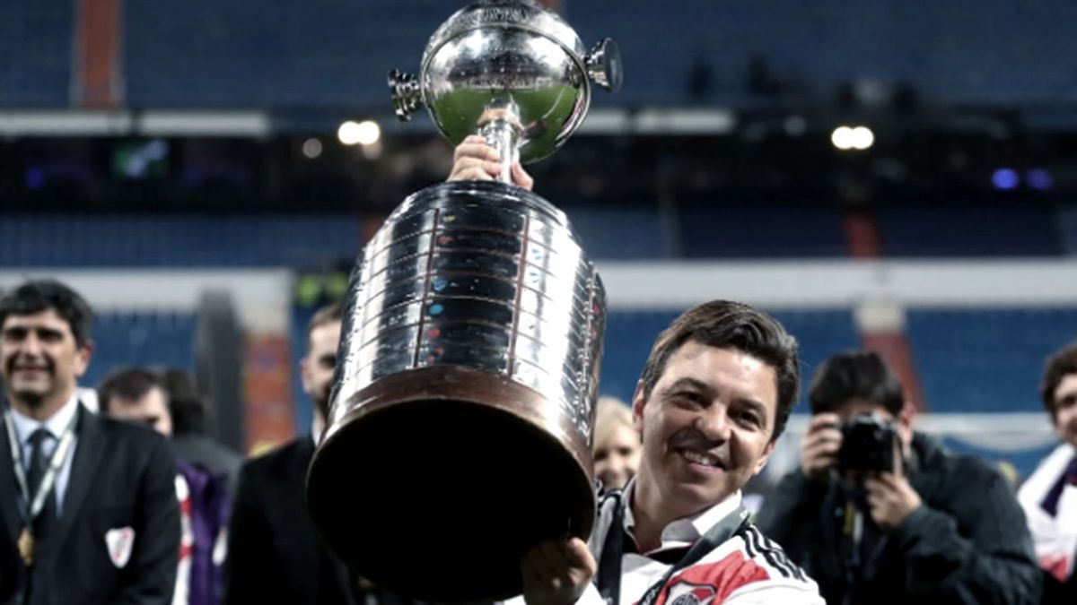 Marcelo Gallardo con la Copa Libertadores del 2018