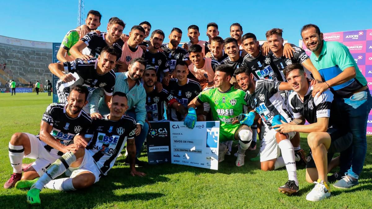 Central Córdoba de Santiago del Estero pasó a 16avos de la Copa Argentina al vencer 3 a 0 a Comunicaciones en La Rioja