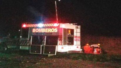 Murió una persona por la colisión de su auto con un camión en la Ruta 6