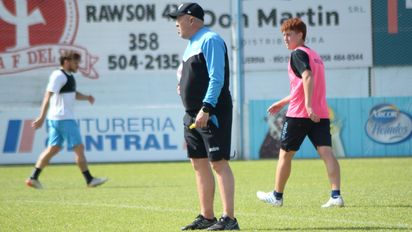 Estudiantes listo para enfrentar a Ferro en Caballito