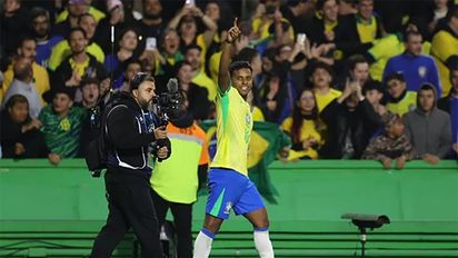 La Selección Brasileña triunfa 1-0 sobre Ecuador en su camino al Mundial