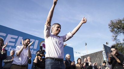 Máximo Kirchner le pidió a Cristina que
