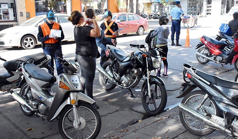 Tal como ocurre en Villa María, los motociclistas son los que cometen la mayor cantidad de infracciones.