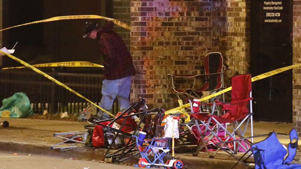 Al menos 5 muertos y 40 heridos por una camioneta que arrolló un ...