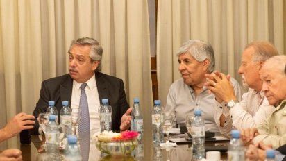 Fernández se reunió con Hugo Moyano y referentes sindicales