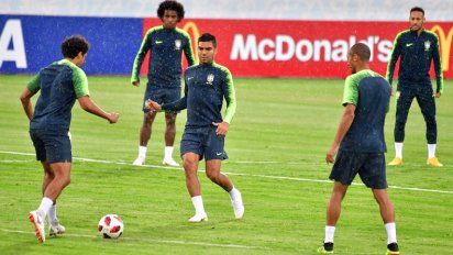 Brasil y Bélgica protagonizarán hoy el encuentro más interesante de cuartos