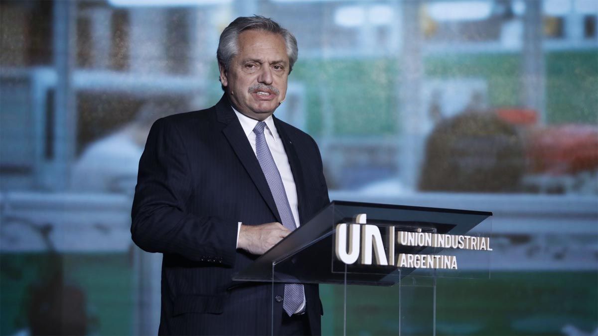 Alberto Fernández participó en el cierre de la 27° Conferencia Anual de la Unión Industrial Argentina (UIA).