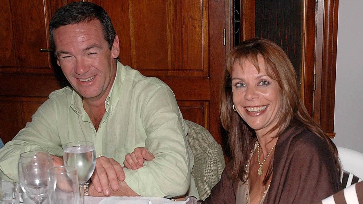 Macarrón está imputado de planear el crimen de su esposa Nora Dalmasso y ofrecer dinero a una o varias personas para asesinarla en su casa de Villa Golf. 