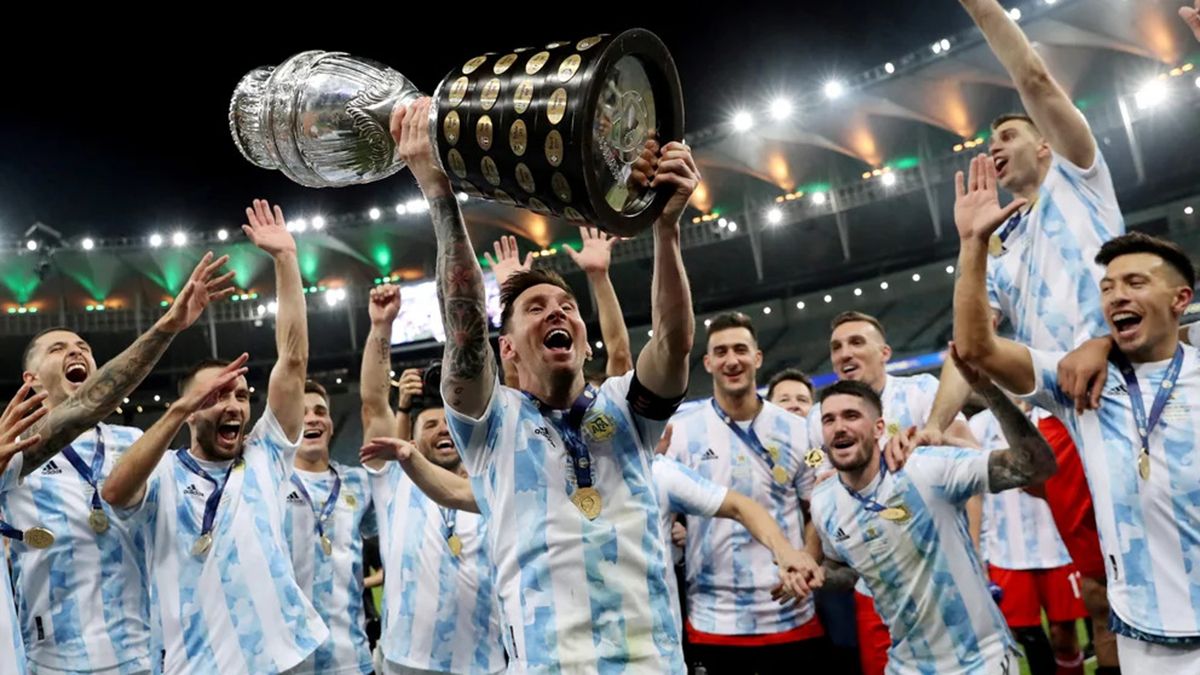 La Selección Argentina levanta la Copa América y buscará repetir lo hecho en Brasil