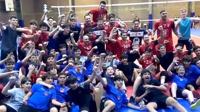 Vóley: ganaron los varones de la T y las damas del Riva