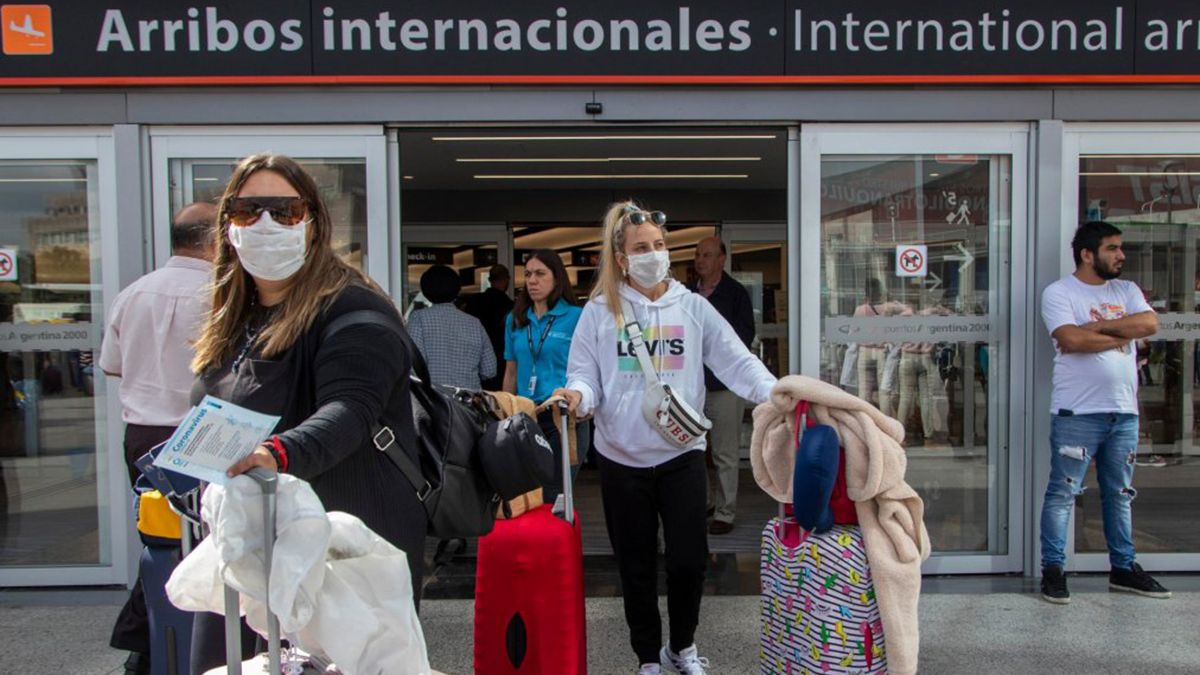 Reportan 182 muertos y 129.709 nuevos contagios de coronavirus en la Argentina