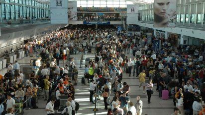 Destacan la cantidad de extranjeros que volaron a la Argentina