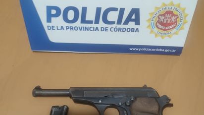 Secuestran armas de fuego en un operativo de calle Tejerina