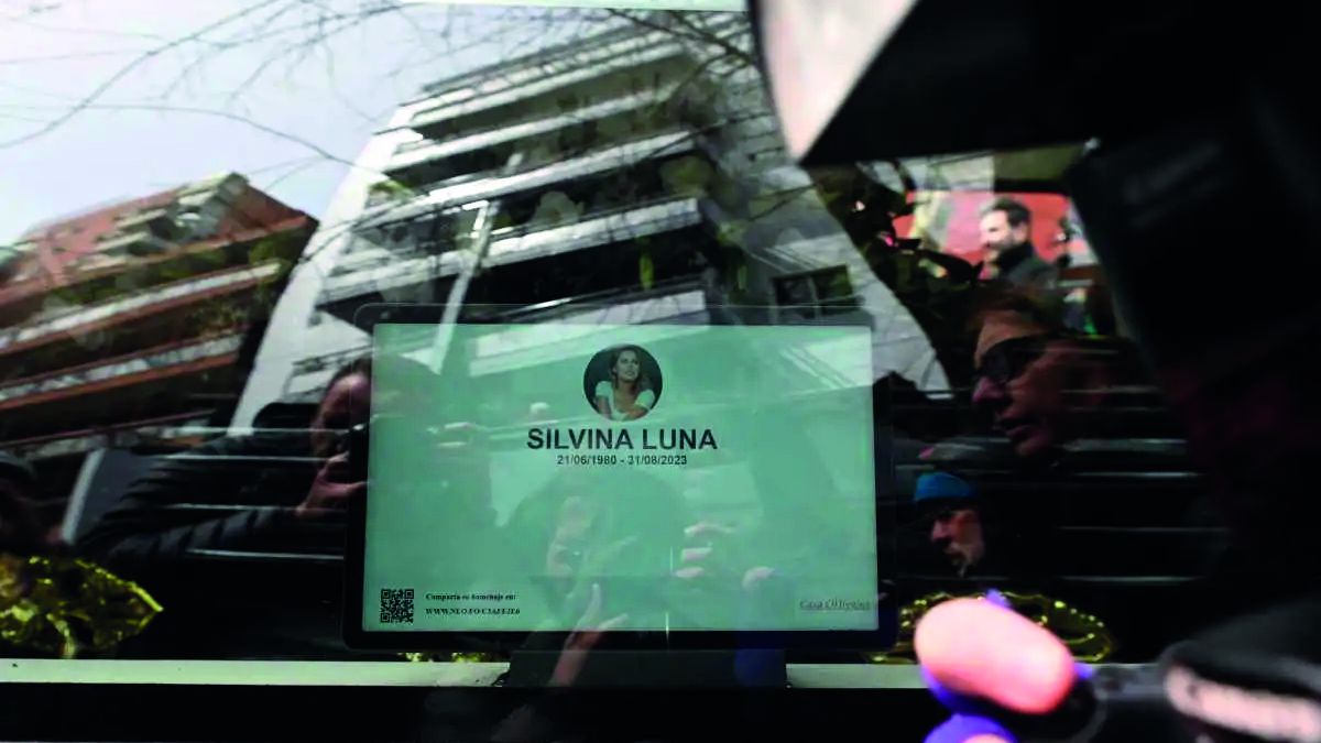 Familiares y amigos le dieron el último adiós a Silvina Luna