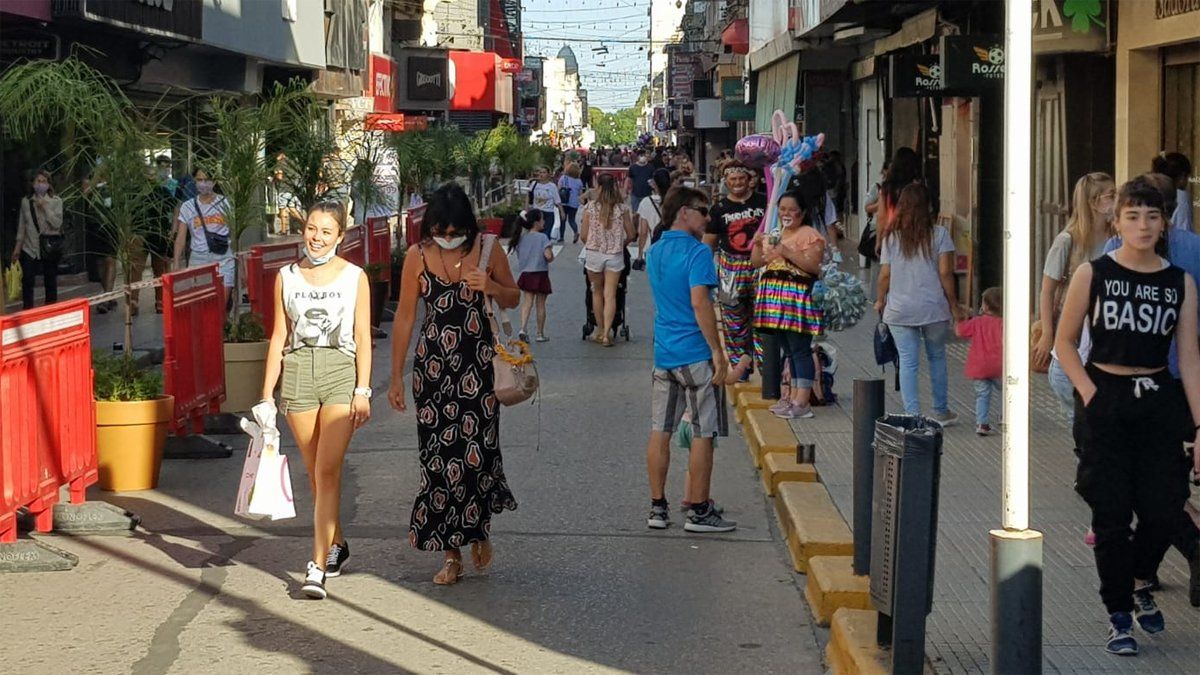 Las peatonales continuarán hasta el próximo 24 de diciembre.