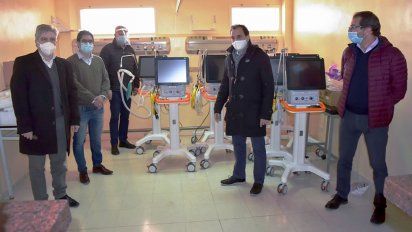 Entregan 20 respiradores al Nuevo Hospital y duplican las camas críticas