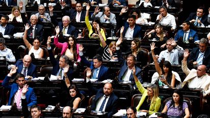 La Cámara de Diputados aprobó en general la Ley de Bases