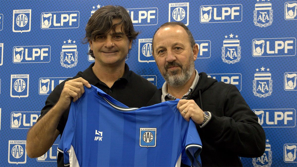 El entrenador se presentó junto al flamante presidente Luis Eduardo Amor en una conferencia de prensa cargada de emoción, honestidad y, sobre todo, de un mensaje claro: el León del Imperio va a pelear.&nbsp; La nueva conducción —institucional y deportiva— eligió pararse desde la confianza y no desde el miedo para todo lo que se viene en competencia.