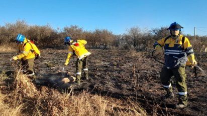 Contuvieron los incendios originados en La Calera