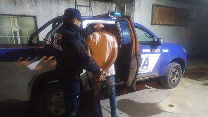 Detenidos por ejercer violencia contra un menor y una mujer