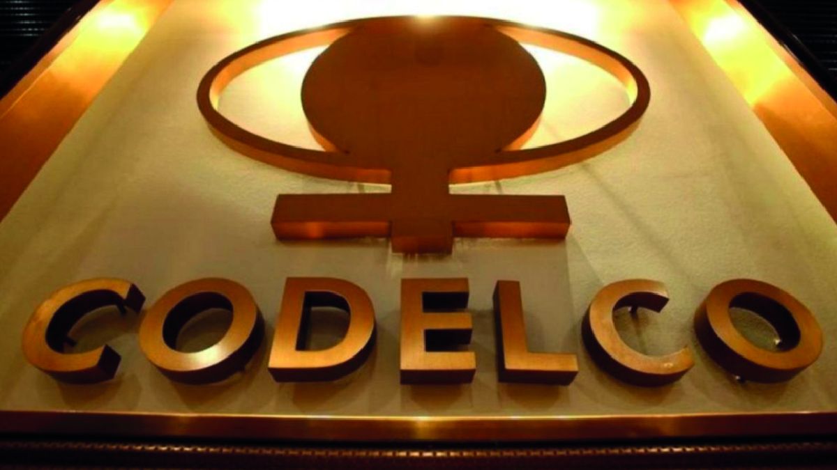 Chile: Hombres armadosrobaron el miércoles una docena de contenedores con cargamento de cobre porunos 4 Chile: Hombres armadosrobaron el miércoles una docena de contenedores con cargamento de cobre porunos 4