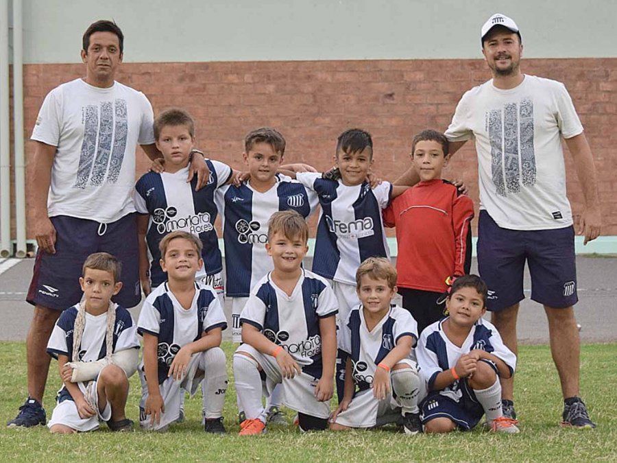 Una de las categorías competitivas de El Tallerito en la Liga de baby fútbol.