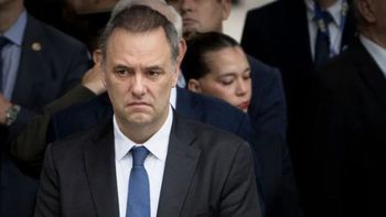 Manuel Adorni descarta renunciar: Por el contrario