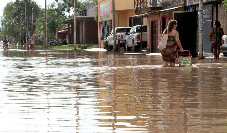 Inundaciones y dos muertos por el temporal en el norte argentino