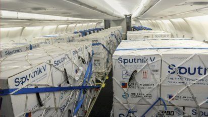 Partió a la madrugada un nuevo vuelo para traer más vacunas Sputnik