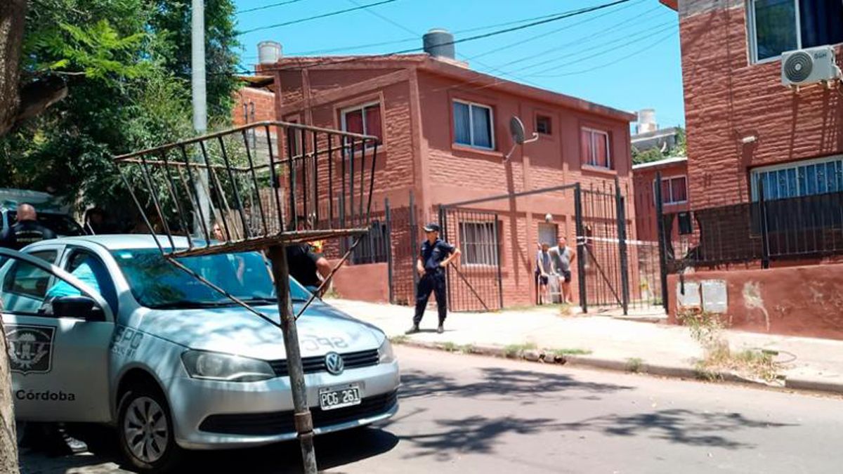El filicidio ocurrió en un departamento de barrio Observatorio de la ciudad de Córdoba.