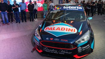 El Ford Focus del piloto riocuartense Facundo Marques El Ford Focus del piloto riocuartense Facundo Marques