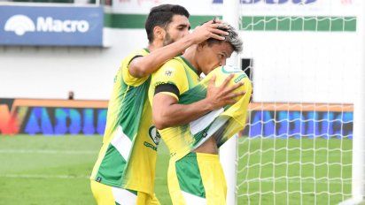 Defensa ganó un emotivo partido