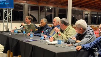 Federico Garcia, Alberto Cerdá, Daniel Lacase, Christian Zambroniy Ricardo Vidal en la presentación de las obras realizadas en el circuito riocuartense