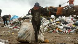 la pobreza podria volver a crecer y sumar 1,7 millones de argentinos