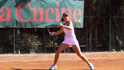Nadia Podoroska avanza en Praga