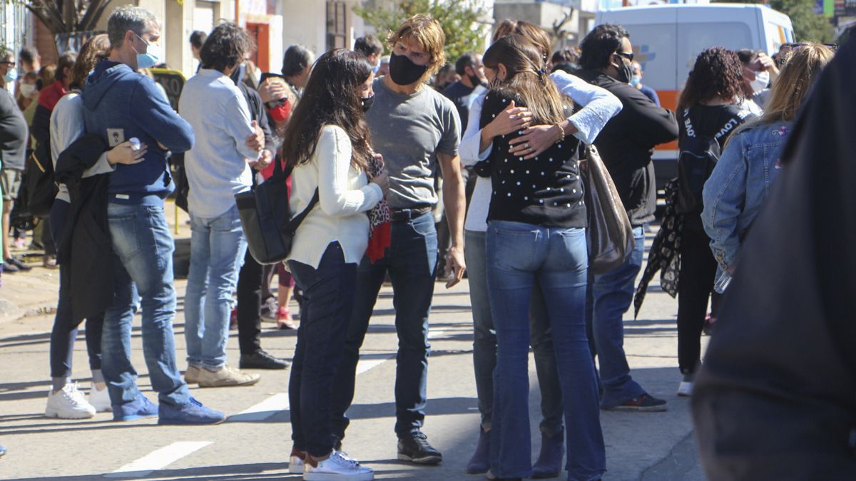 El velatorio se realizó con restricciones por la pandemia.