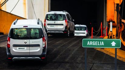 Concretan la primera exportación a Argelia del utilitario Renault Kangoo producido en Córdoba