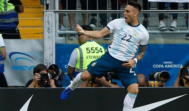 Argentina venció a Qatar y se clasificó para los cuartos de final de la Copa América
