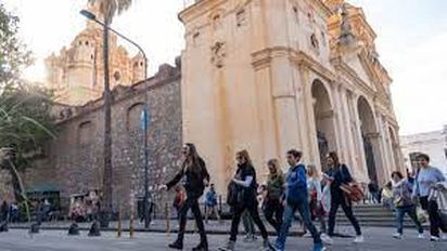 Finde extralargo: Córdoba capital espera un gran movimiento turístico