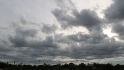 pronostico del tiempo: temperaturas agradables y lluvias a mitad de semana