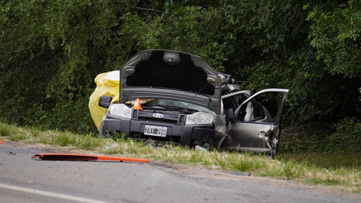 La conductora de la camioneta fue hospitalizada en Río Cuarto.