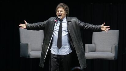 Milei ironizó sobre el kirchnerismo y apuntó contra