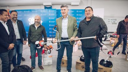 Passerini entregó herramientas para dar más respuestas en los barrios