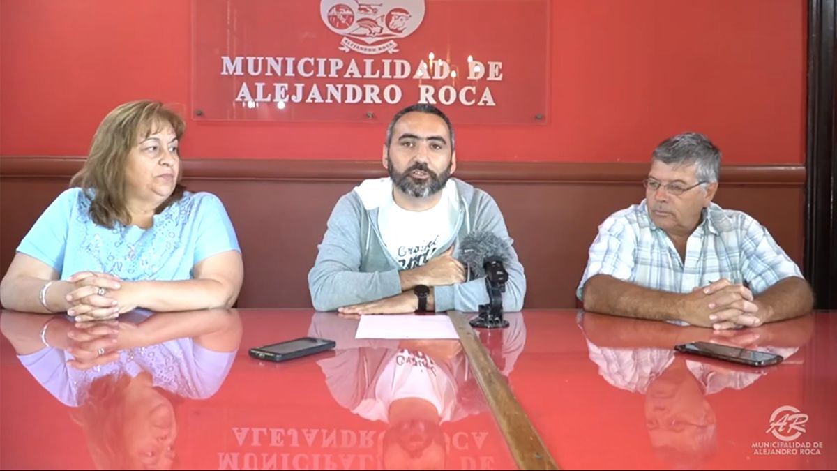 La Policía Ambiental investiga la mortandad de peces en el Lago Municipal de Alejandro Roca