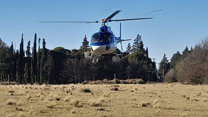 Evacuaron en helicóptero a una mujer de 60 años y a 4 jóvenes de los 75 varados en el Champaquí